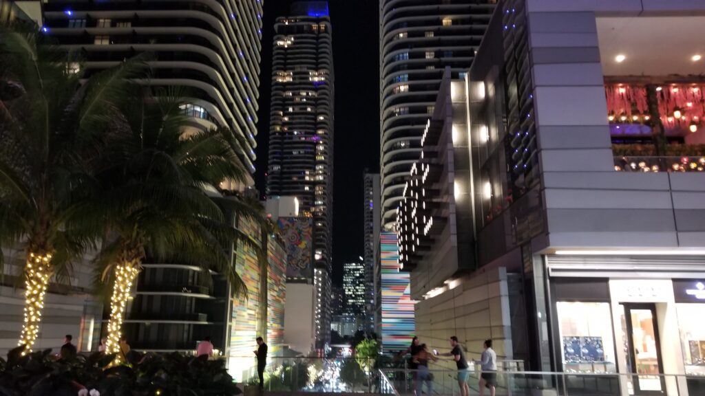 Visiting Brickell area at night. An excellent thing to do in Miami